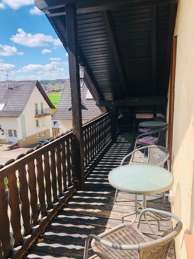 Ferienwohnung Lappano - Losheim Am See Bachem Exterior foto